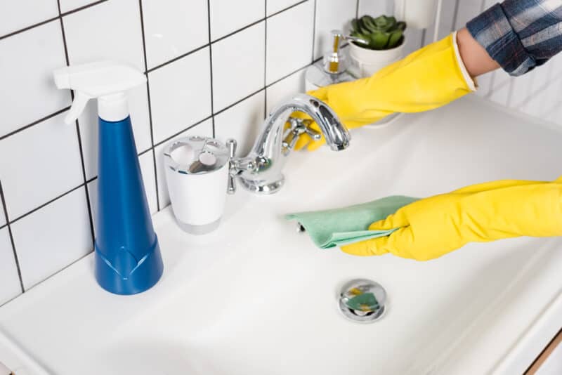 best cleaning products for bathroom